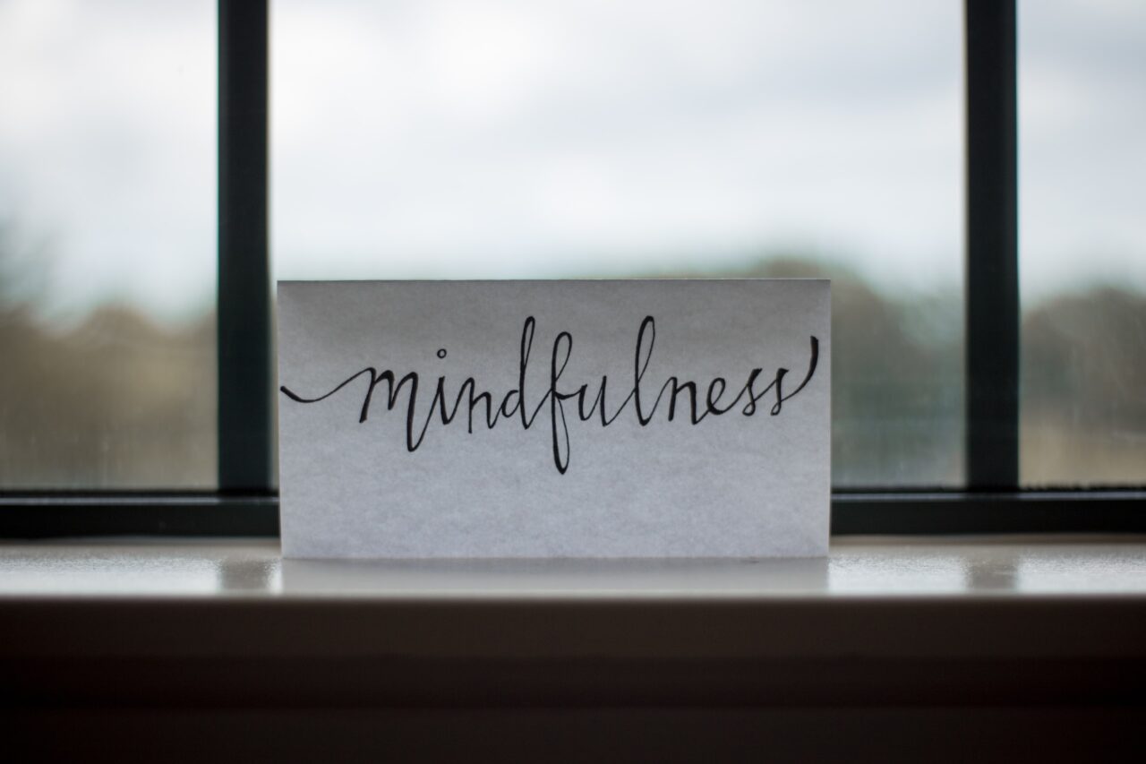 Mindfulness per la riduzione dello stress lavorativo